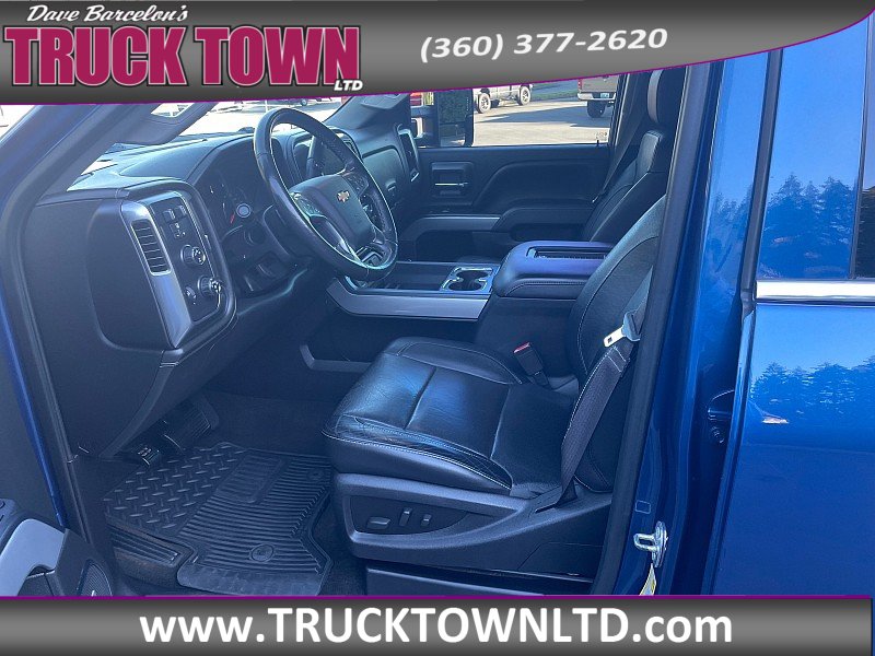 Used 2016 Chevrolet Silverado 3500 LTZ AWD/4WD image 9