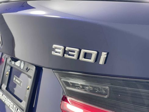New 2026 BMW 330i Sedan w/ M Sport Package image 9