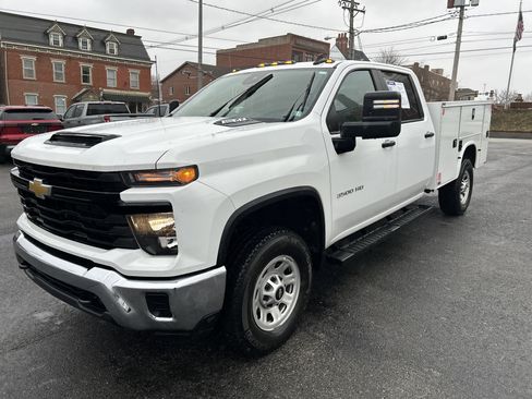 Certified 2024 Chevrolet Silverado 3500 W/T w/ WT Convenience Package image 40
