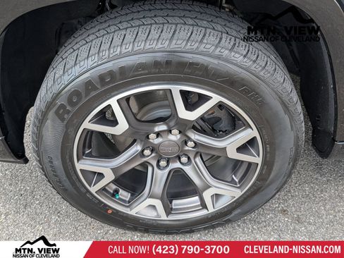 Used 2023 Jeep Wagoneer Series III w/ Convenience Group I AWD/4WD image 27