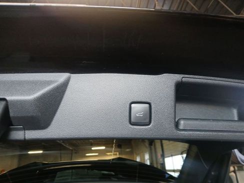 Certified 2023 Ford Escape ST-Line w/ Tech Pack #1 image 43