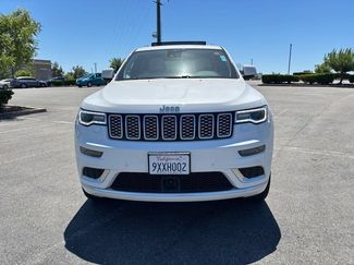 Used 2018 Jeep Grand Cherokee Summit AWD/4WD video 2