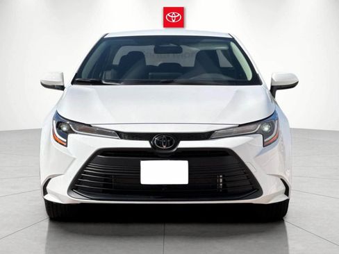 New 2026 Toyota Corolla LE FWD image 7