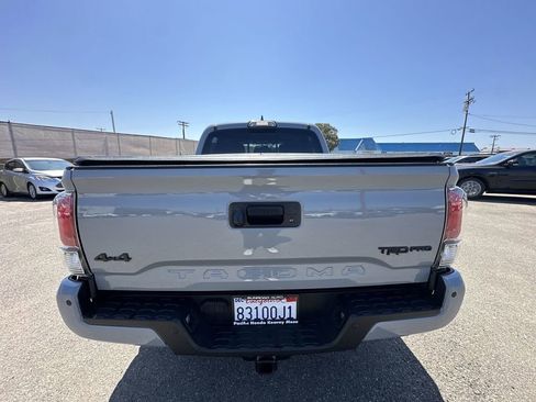 Used 2017 Toyota Tacoma TRD Pro image 34