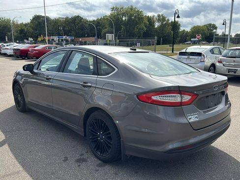 Used 2013 Ford Fusion SE FWD image 7