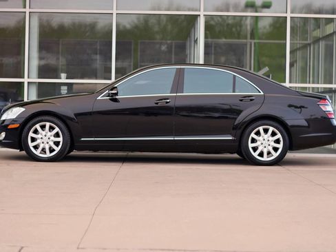 Used 2007 Mercedes-Benz S 550 image 4