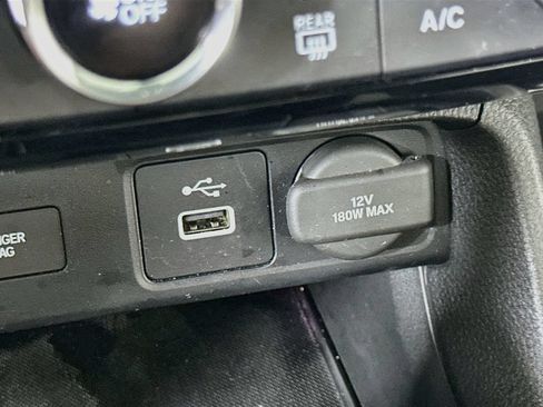 Used 2022 Honda Civic Sport image 29