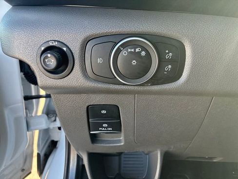 Used 2022 Ford Transit 350 XLT image 22