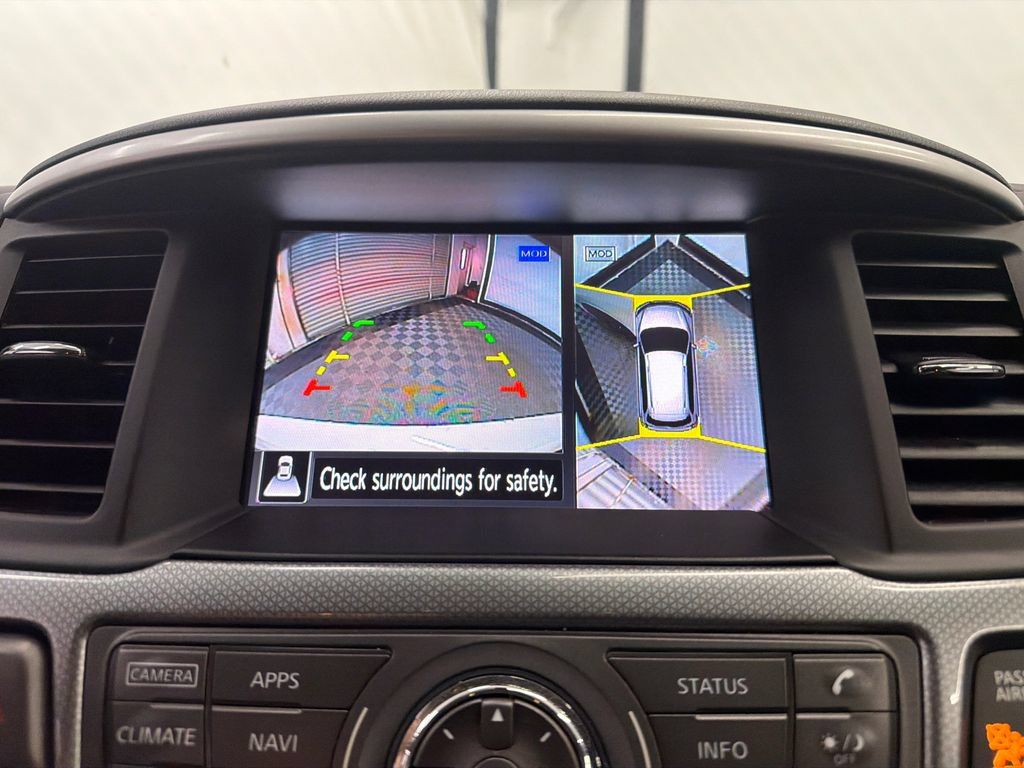 Used 2020 Nissan Pathfinder SL FWD image 31