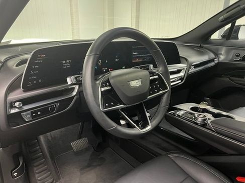 Certified 2024 Cadillac Lyriq Tech AWD/4WD image 15