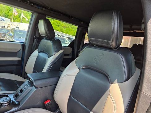 Used 2023 Ford Bronco Wildtrak AWD/4WD image 30