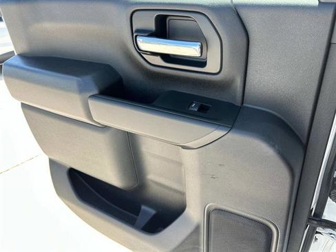 Certified 2024 Chevrolet Silverado 2500 Custom w/ Custom Value Package image 18