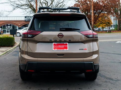 New 2026 Nissan Rogue Rock Creek image 5
