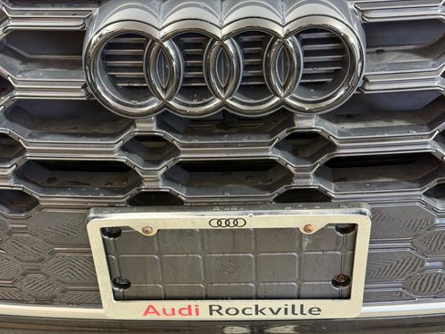 Used 2023 Audi Q5 2.0T Premium AWD/4WD image 28