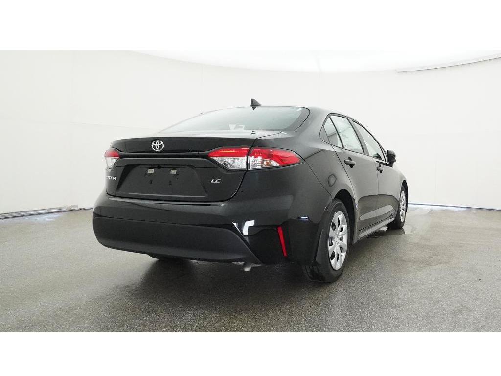 Used 2025 Toyota Corolla LE FWD image 30