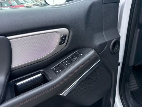 Used 2025 Ford Expedition Max Active image 35