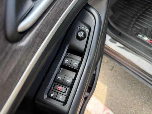 Used 2024 Jeep Grand Cherokee L Limited w/ Luxury Tech Group II AWD/4WD image 13