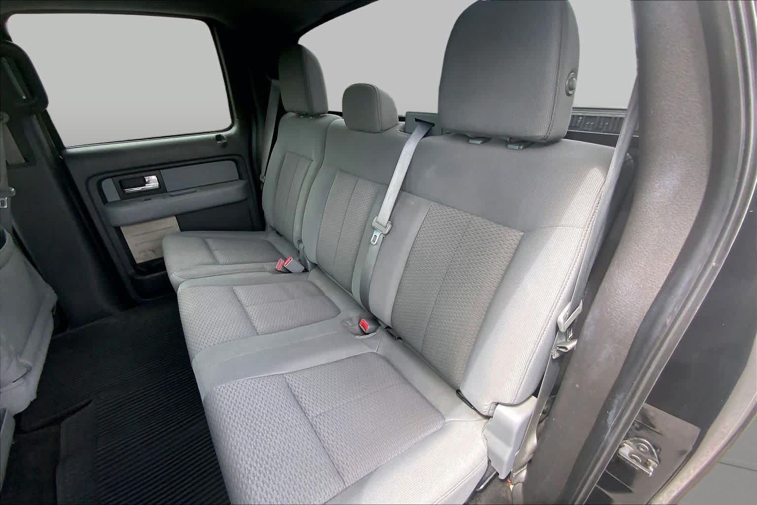 Used 2014 Ford F150 XLT w/ Equipment Group 302A Luxury AWD/4WD image 20