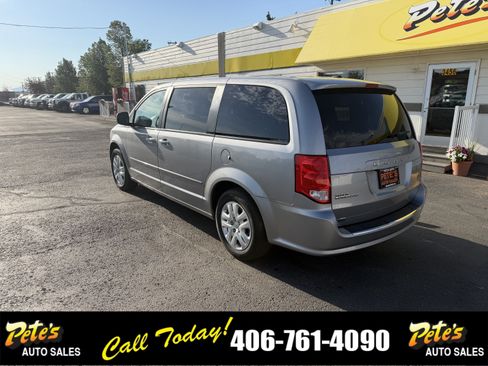 Used 2017 Dodge Grand Caravan SE w/ Power Window Group FWD image 2