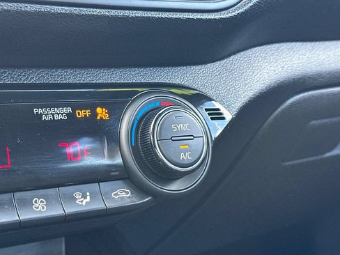 Used 2023 Kia Forte GT-Line w/ GT-Line Technology Package FWD image 27