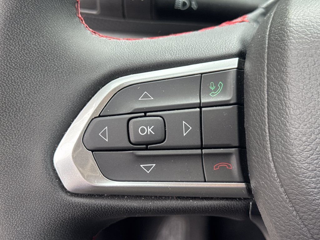 Used 2025 Jeep Compass Trailhawk AWD/4WD image 26