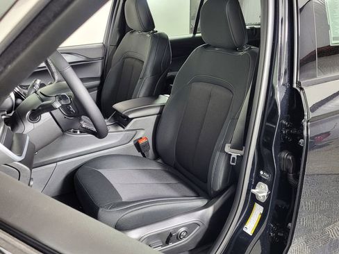 New 2025 Jeep Grand Cherokee Laredo w/ Luxury Tech Group I image 15