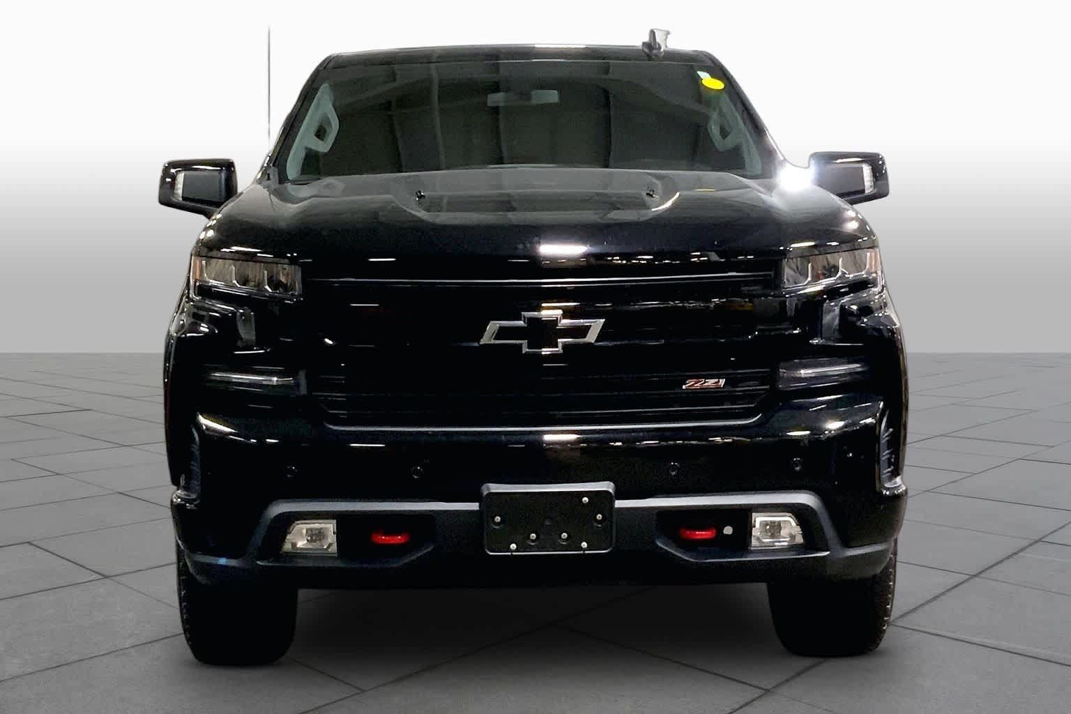 Used 2021 Chevrolet Silverado 1500 LT Trail Boss w/ Convenience Package II AWD/4WD image 4