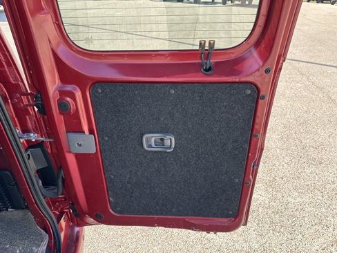 Used 2021 Nissan NV200 SV w/ Back Door Glass Package image 34