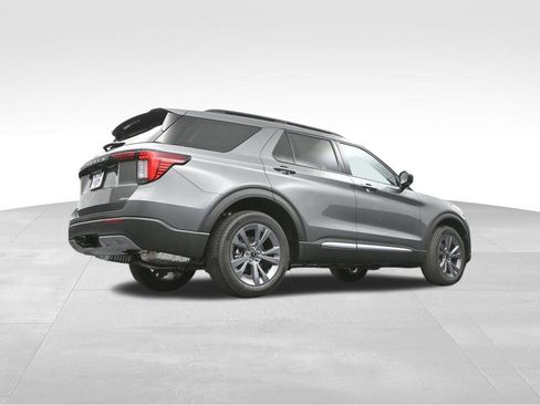 New 2025 Ford Explorer Active w/ Active Comfort Package image 53