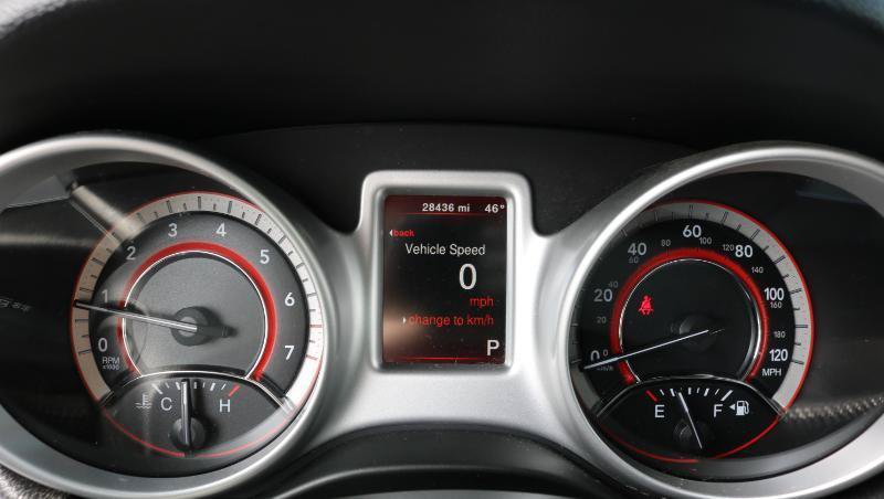Used 2020 Dodge Journey SE w/ SE Popular Equipment Group FWD image 11