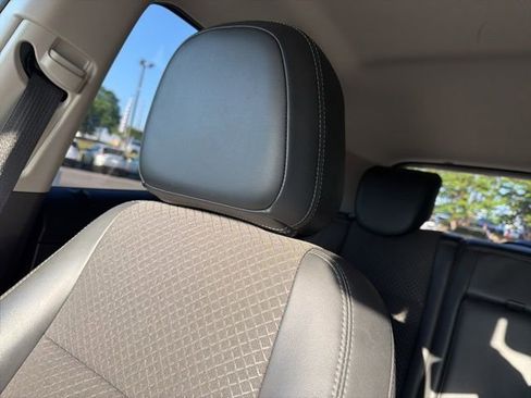 Used 2019 Buick Encore Preferred FWD image 17