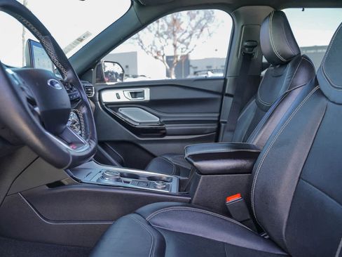 Used 2023 Ford Explorer ST w/ Equipment Group 401A image 16