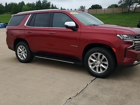 Used 2023 Chevrolet Tahoe Premier AWD/4WD image 2