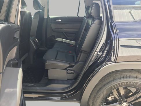 Used 2023 Volkswagen Atlas SEL R-Line AWD/4WD image 27