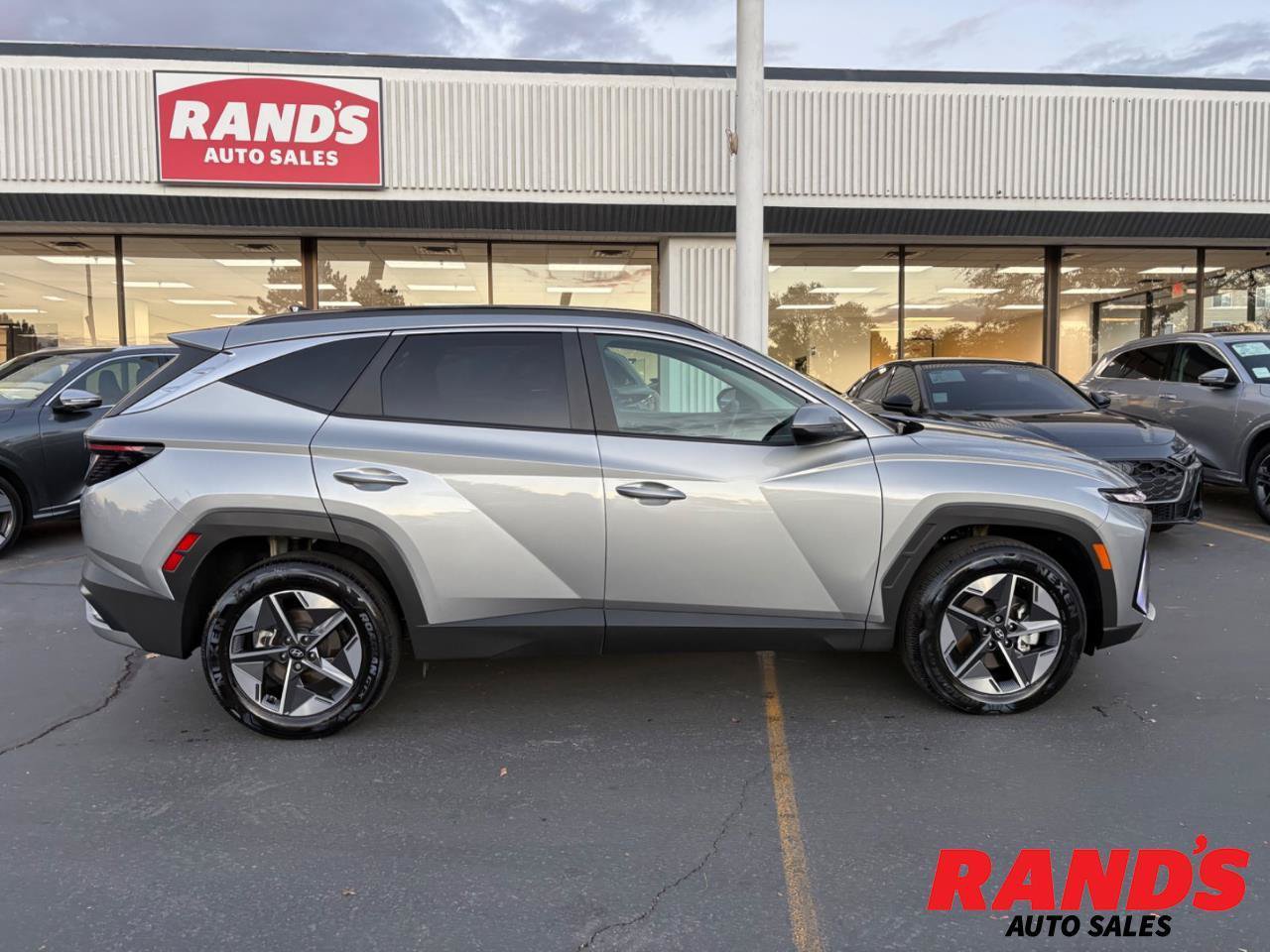 Used 2025 Hyundai Tucson SEL AWD/4WD image 1
