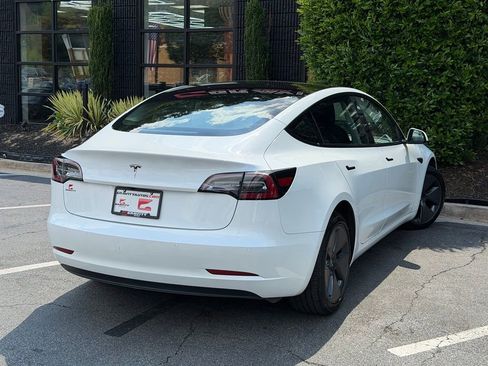 Used 2021 Tesla Model 3 Standard Range Plus RWD image 12