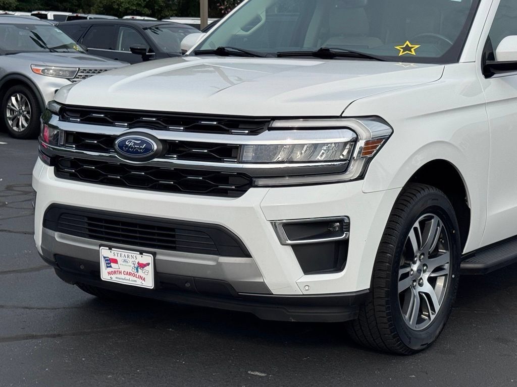 Used 2024 Ford Expedition Limited AWD/4WD image 42