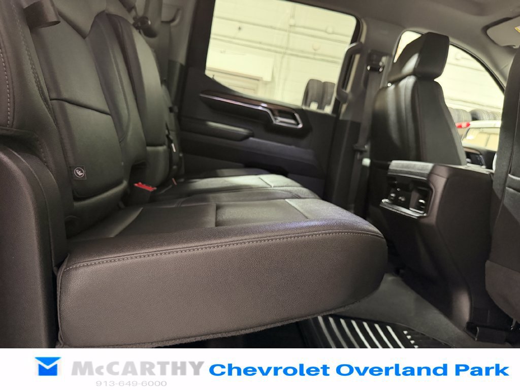 Used 2023 Chevrolet Silverado 1500 RST w/ Convenience Package II AWD/4WD image 28