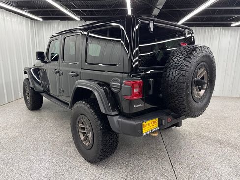Used 2024 Jeep Wrangler Unlimited Rubicon 392 AWD/4WD image 4