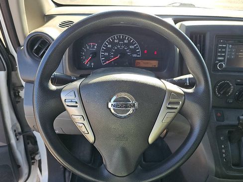Used 2019 Nissan NV200 SV w/ Navigation Package FWD image 13