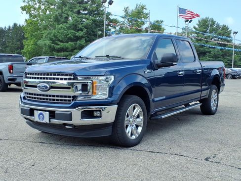 Used 2020 Ford F150 XLT w/ Equipment Group 302A Luxury AWD/4WD image 3