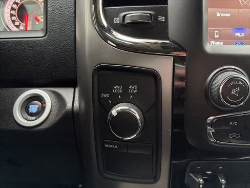 Used 2018 RAM 3500 Laramie w/ Sport Appearance Group image 34