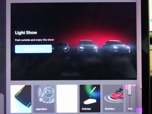 Used 2021 Tesla Model 3 Standard Range Plus image 27