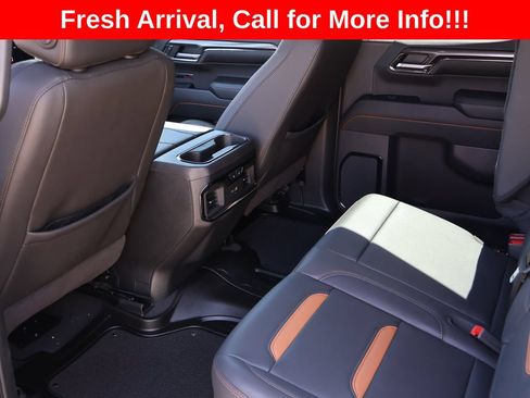 Certified 2024 GMC Sierra 1500 AT4 w/ Technology Package AWD/4WD image 10