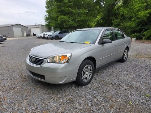 Used 2007 Chevrolet Malibu LS FWD image 6
