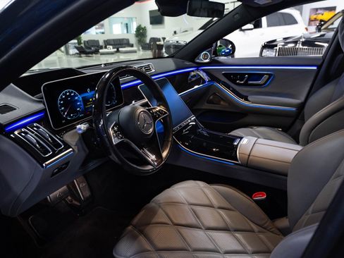 Used 2024 Mercedes-Benz Maybach S 680 4MATIC image 96
