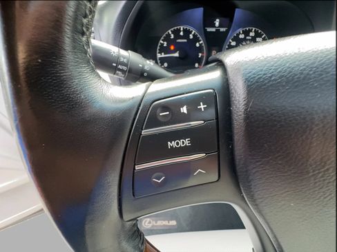 Used 2011 Lexus RX 350 2WD w/ Premium Pkg image 37