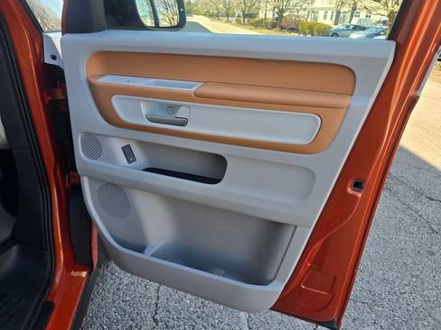 Used 2025 Volkswagen ID. Buzz 1st Edition image 46