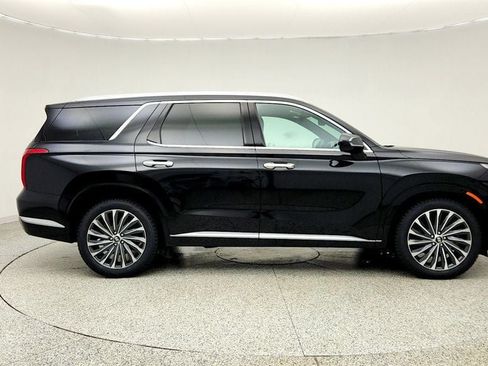 Used 2024 Hyundai Palisade Calligraphy AWD/4WD image 4