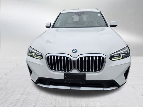 Used 2022 BMW X3 xDrive30i w/ Convenience Package AWD/4WD image 2